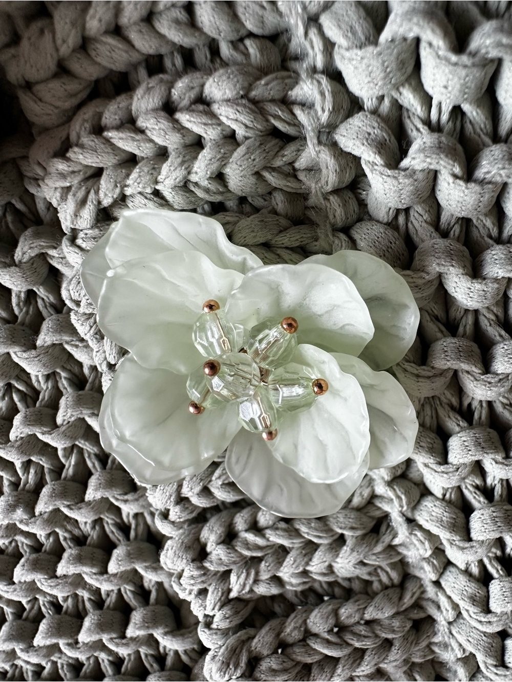 Greige Cozy Cable Knit Cropped Cardigan Floral Button Sage Green Size M - Picture 3 of 15